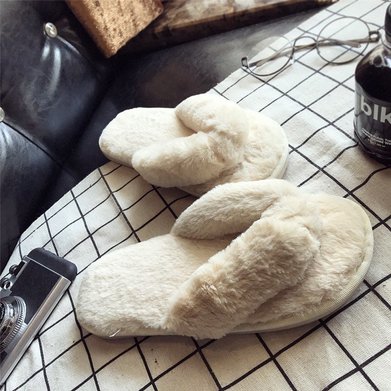 Cross Warm Fluffy Furry Slippe - Mule Slip On recension och pris